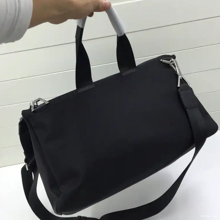 Brother Sam Yupoo Givenchy 20GV11179 Bag 0804